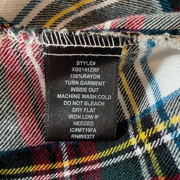 Sanctuary Comfy Plaid Button down Shirt - Red, Green, Cream - Picture 11 of 11